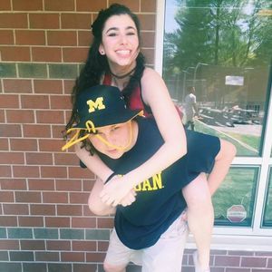 Meet your Posher, Drew